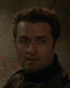 File:Loyalist soldier (Icon III) in Stargate SG-1 Season 8.jpg