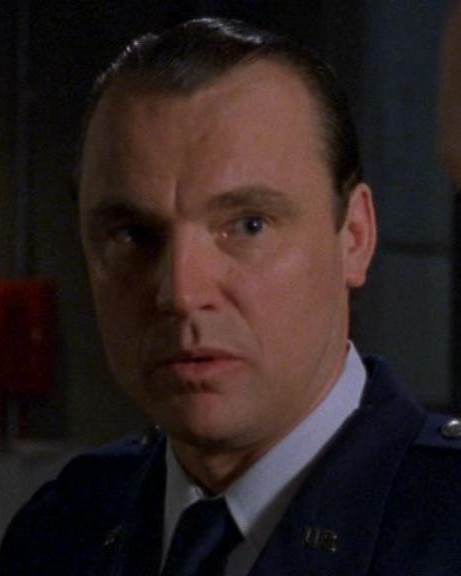 File:Samuels in Stargate SG-1 Season 2.jpg