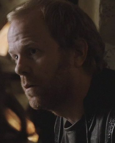 File:Olan in Stargate Universe Season 1.jpg