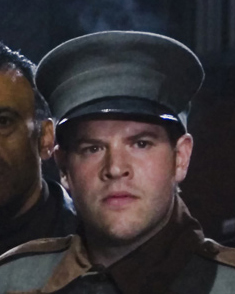 File:Genii guard (Coup d'Etat I) in Stargate Atlantis Season 2.jpg